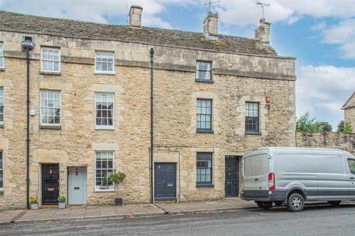 Arrange a viewing for Tetbury