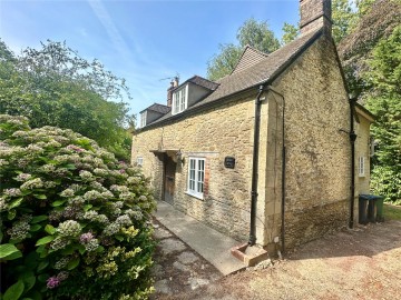 image of Plough Lane, Kington Langley